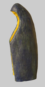 Blaue Shutzmantel-Madonna | Ton, fertig gefasst | 1995 | 35 cm x 10 cm x 16 cm